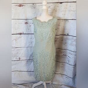 Tadashi Shoji Lace Dress with Pintuck Jersey Waist Size 14